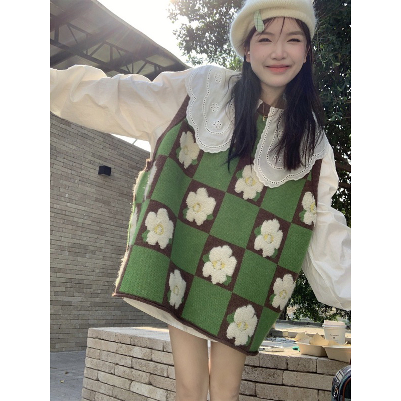 Áo gile kẻ sọc xanh lá mix sơ mi Ulzang