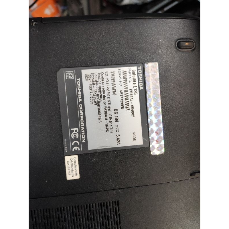 Laptop máy tính xách tay Toshiba L735 core i7 2620 ram 4Gb SSD 120Gb Pin 2h tặng kèm sạc máy mới 90%
