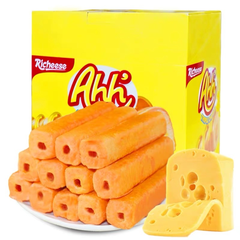 Bánh kem Xốp nhân phô mai Nabati Hộp 150 gr  và Bánh Snack phủ Phô Mai Nabati Ahh 90g