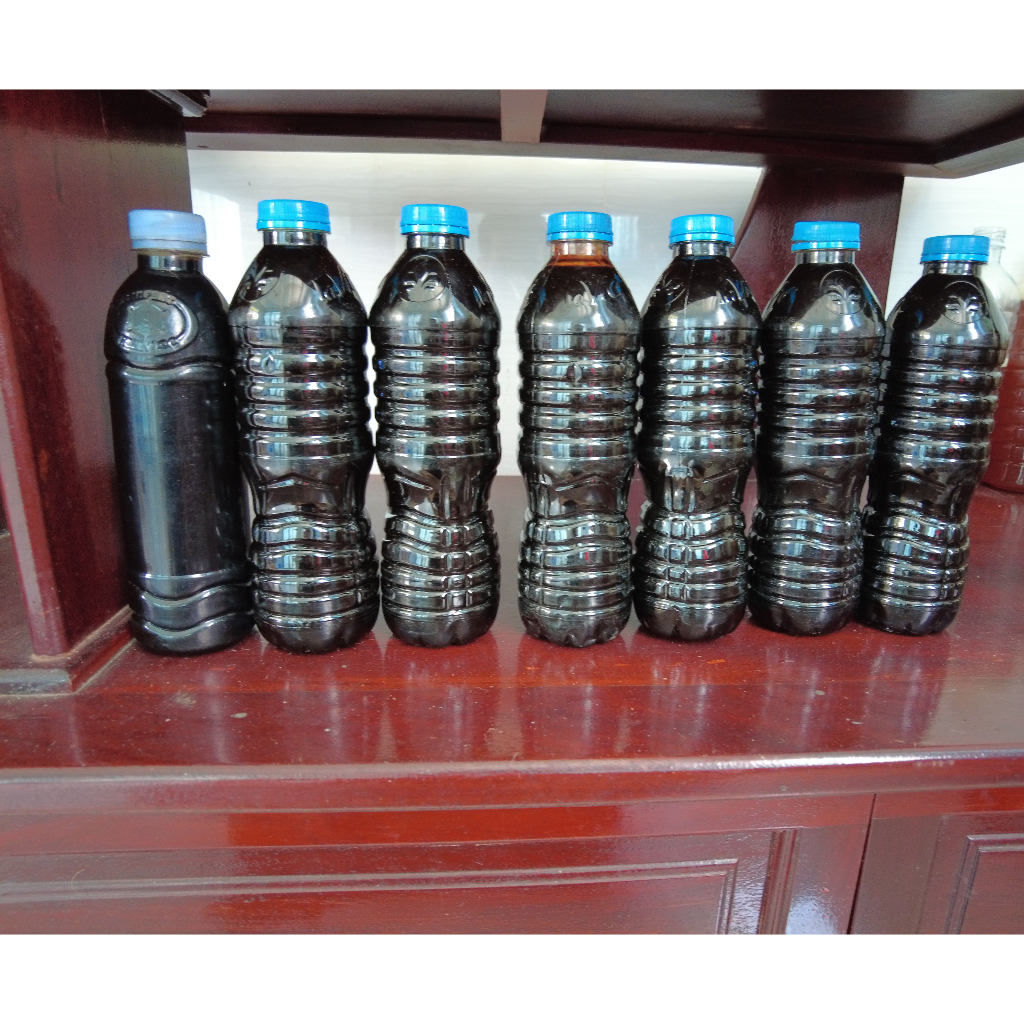 Nước màu dừa Bến Tre nhà làm - Chai 500ml