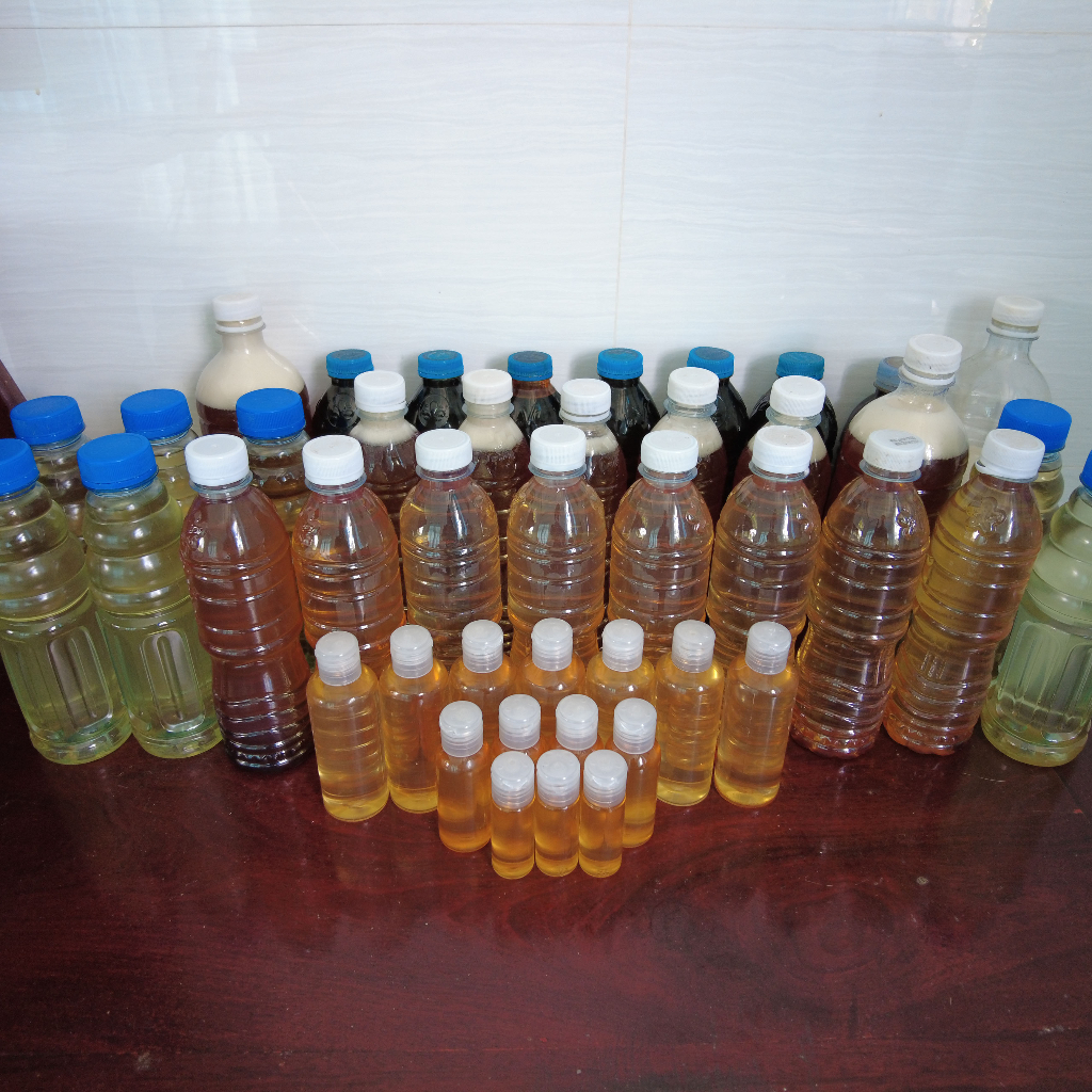 Nước màu dừa Bến Tre nhà làm - Chai 500ml