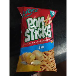 Khoai tây chiên Pomsticks vị muối hiệu Lorenz 70g