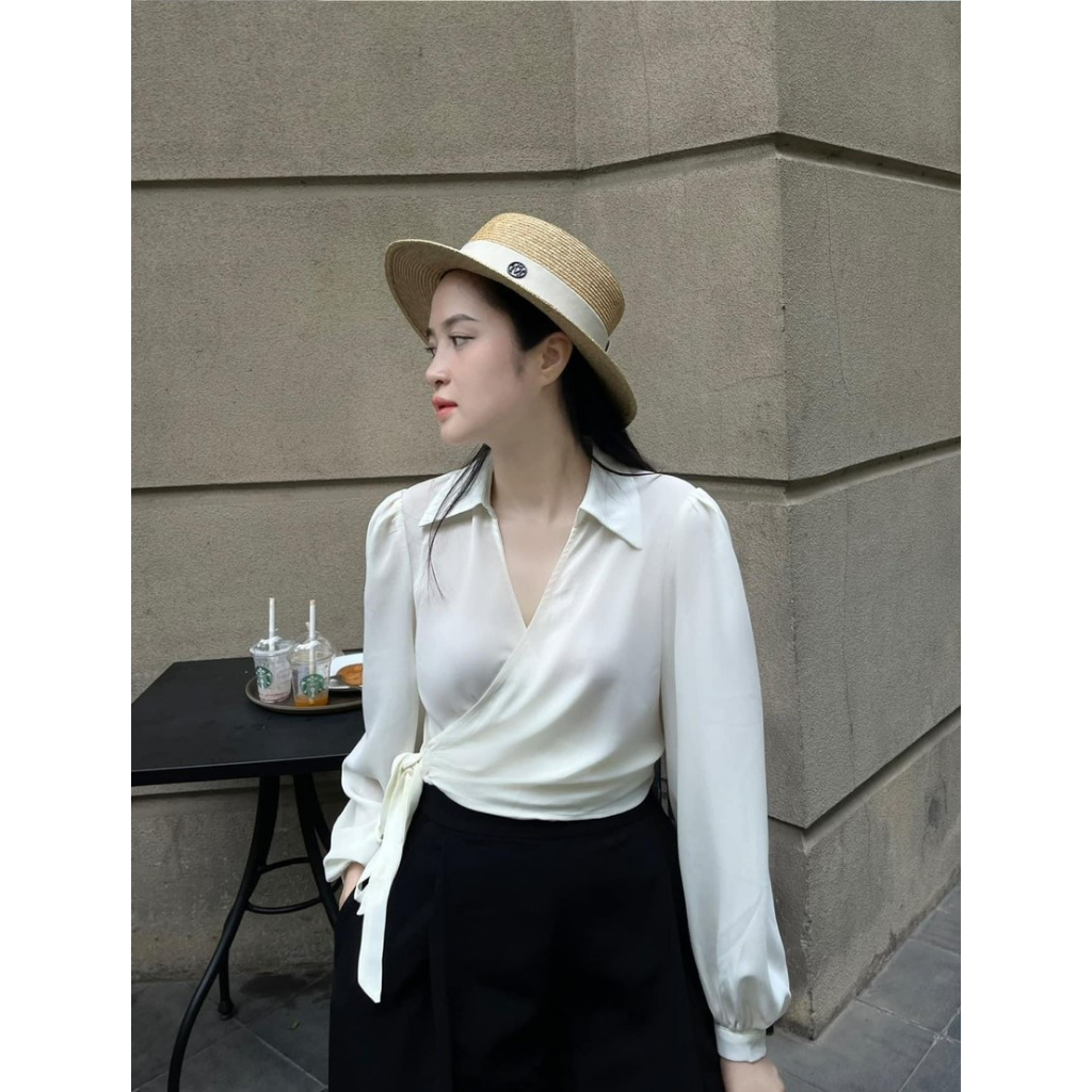 Áo sơ mi kiểu croptop dáng buộc nơ eo tay bồng dài cổ V chéo 226