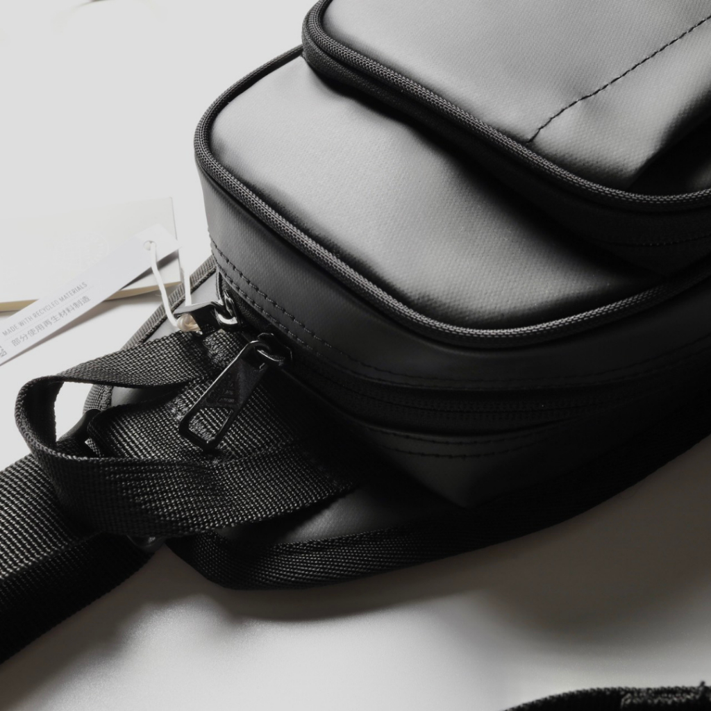 Túi đeo chéo nam thương hiệu ADD chất liệu hãng trượt nước phong cách thể thao năng động