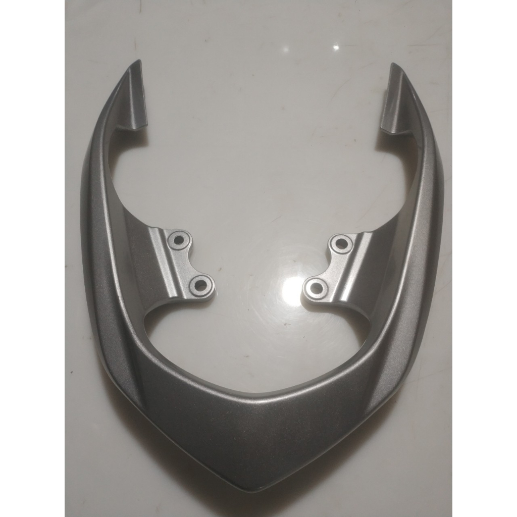 Tay dắt sau xe AB 110 đời 2012