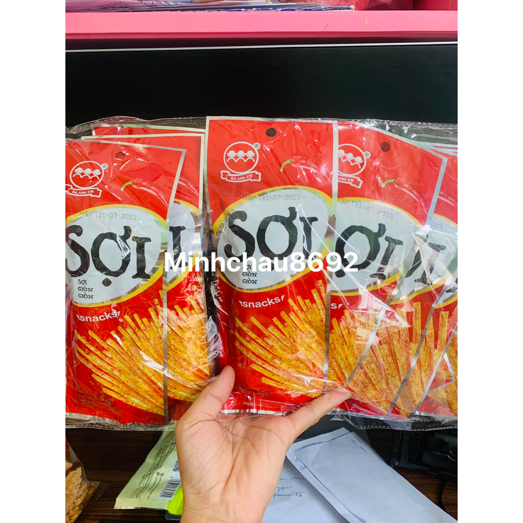 Snack sợi giòn cay ngon ngon  - Một gói
