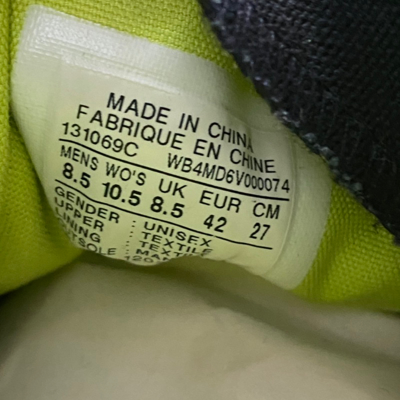 Giày chính hãng đã qua sử dụng