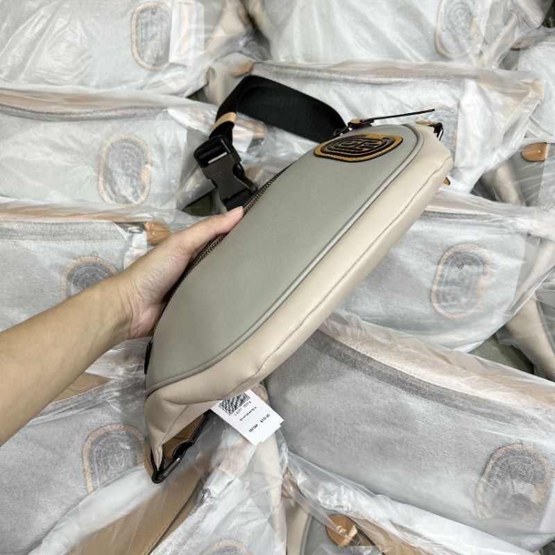 TÚI BAO TỬ COACH Rivington