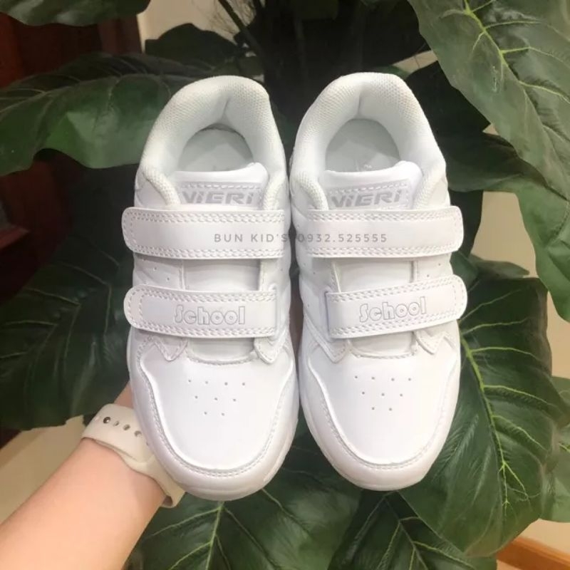 Giày bé trai thanh lý