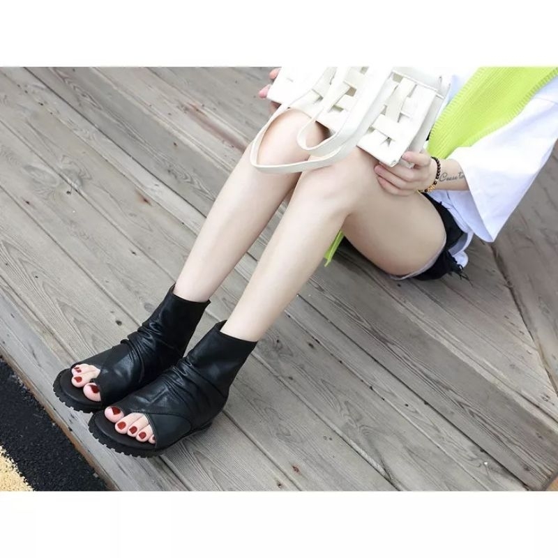 Giày boots xỏ ngón da trơn cổ thấp B02(Hàng có sẳn)