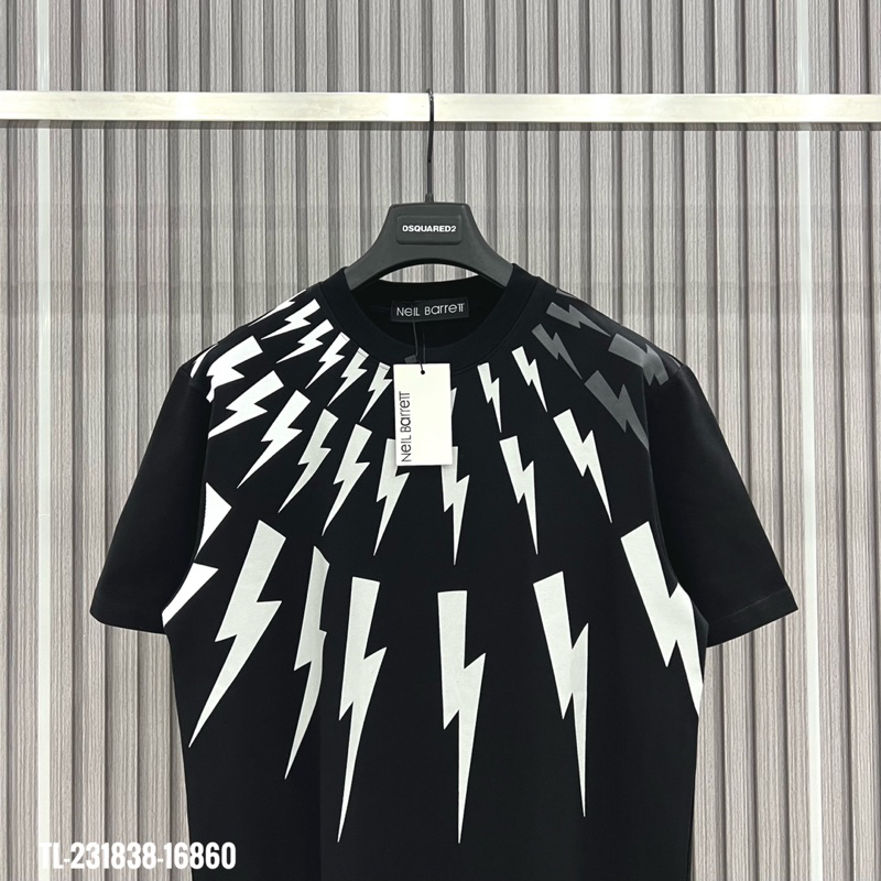 Áo Phông Nam Nữ Neil Barrett Tia Sét Phối 2 Màu Đen Trắng. Áo Thun Unisex Nam Nữ Tia Sét Mới Nhất Phiên Bản Đặc Biệt