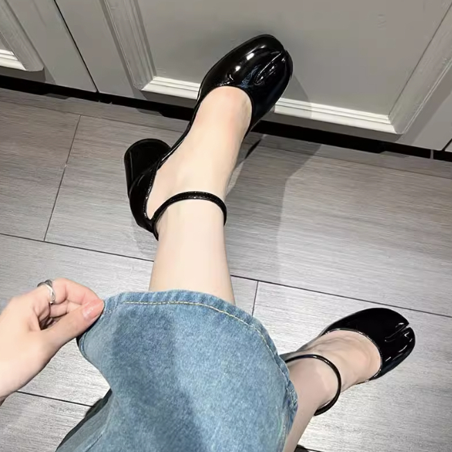 Giày búp bê móng ngựa xỏ mũi cao gót phong cách lolita kiểu gót vuông cho nữ đẹp 2023