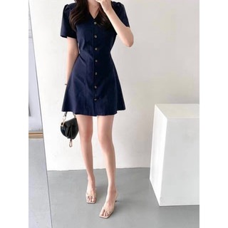 Đầm váy trơn nâu be cổ V dáng ngắn basic có dây thắt eo Hàn Quốc