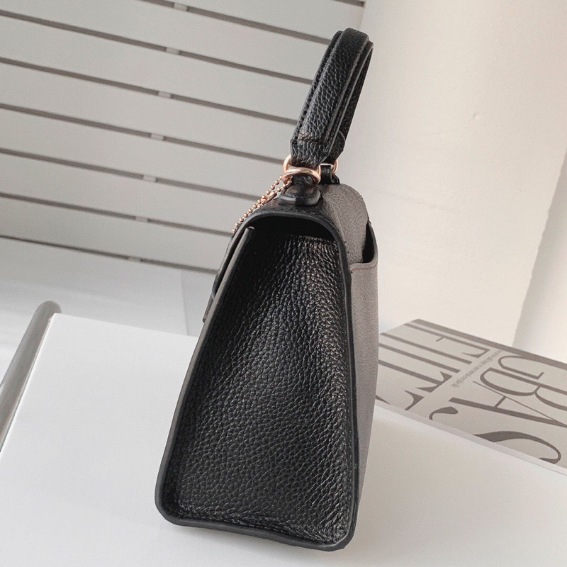 Túi xách Coach Pepper da thật sang chảnh