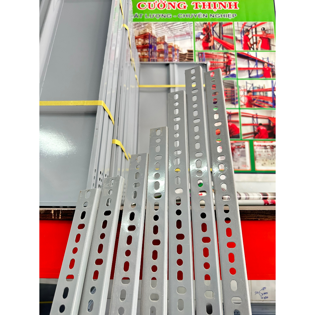 Sắt V1x4, sắt v lỗ 30-40-50-60cm, lắp ráp kệ sắt