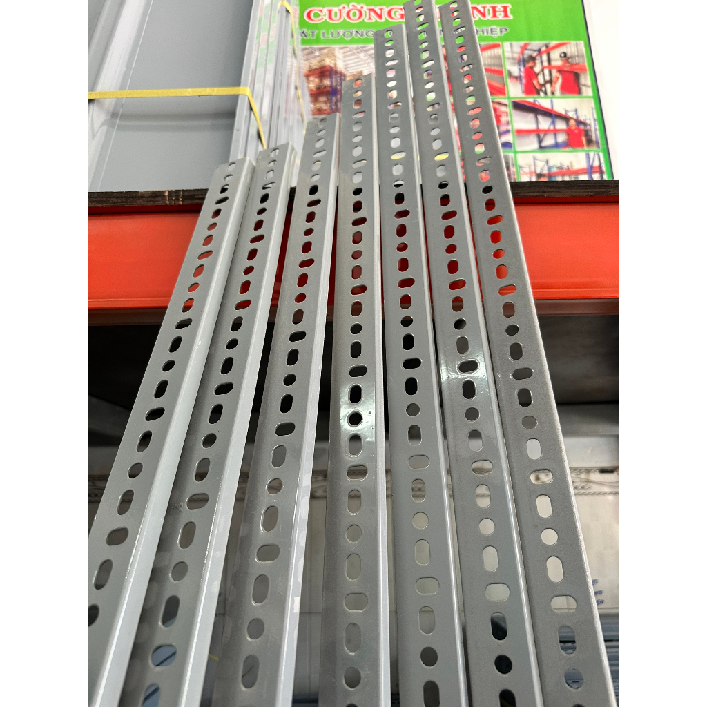 Sắt V1x4, sắt v lỗ 30-40-50-60cm, lắp ráp kệ sắt