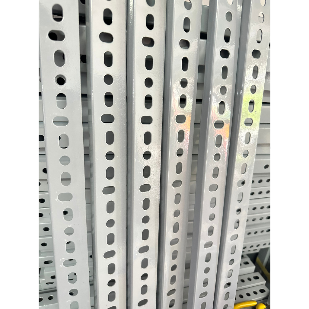 Sắt V1x4, sắt v lỗ 30-40-50-60cm, lắp ráp kệ sắt