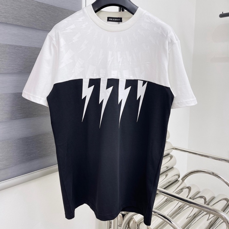 Áo Phông Nam Nữ Neil Barrett Tia Sét Phối 2 Màu Đen Trắng. Áo Thun Unisex Nam Nữ Tia Sét Mới Nhất Phiên Bản Đặc Biệt.SMT