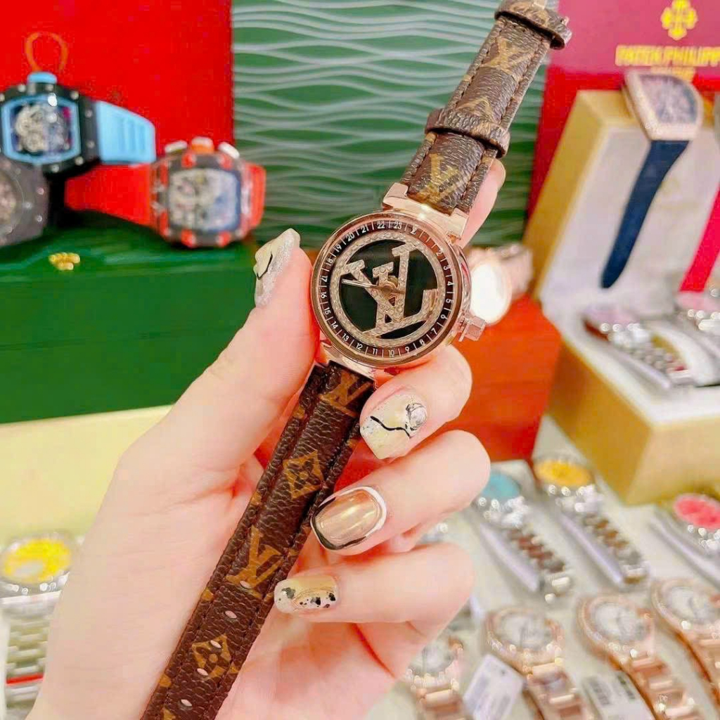 Đông Hồ Nữ louviston dây da mặt xoay,size 30mm, mẫu thời trang trẻ trung,chống nước 3atm, bảo hành 6 tháng