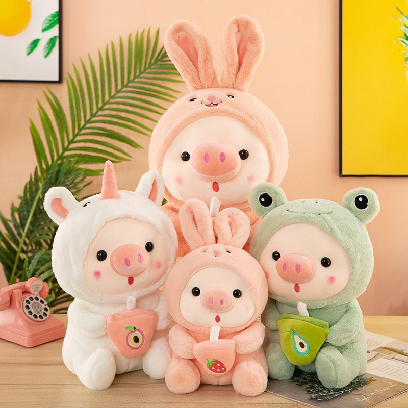 Gấu bông Lợn Mũ Thỏ ôm Dâu siêu xinh