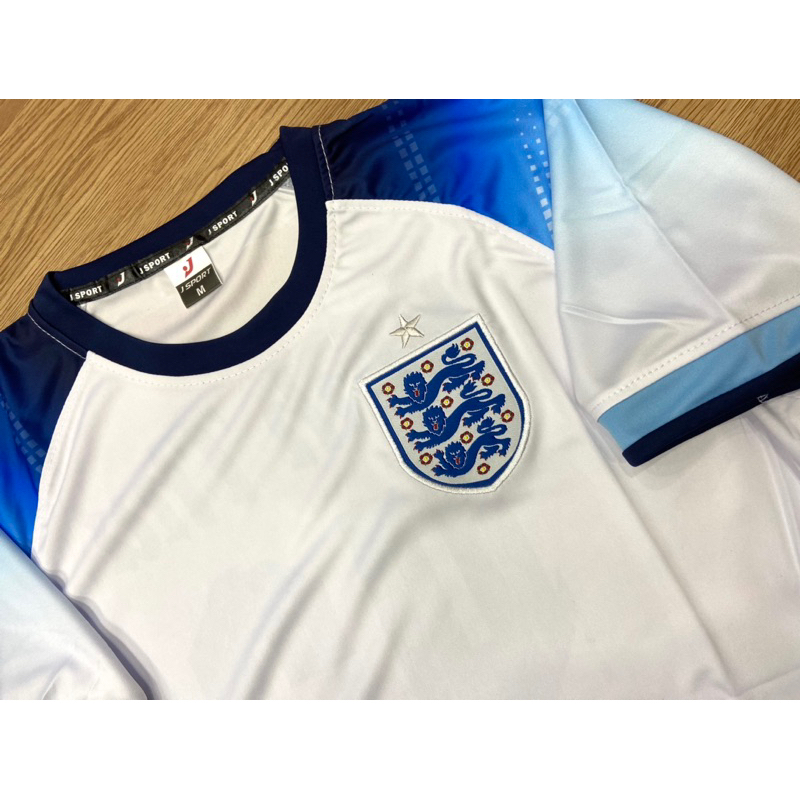 ÁO BÓNG ĐÁ TUYỂN ANH, ÁO ĐÁ BANH TUYỂN ANH, IN TÊN SỐ THEO YÊU CẦU