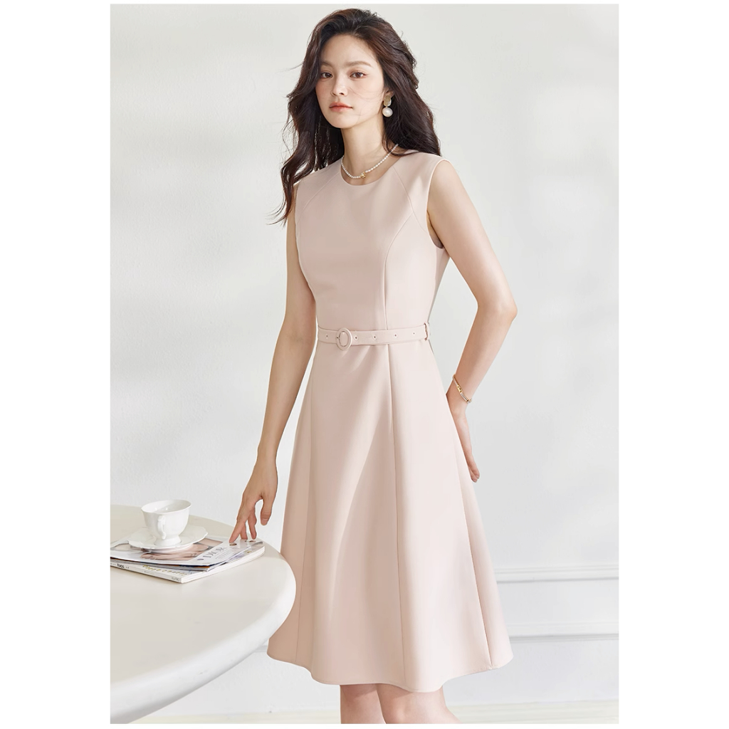 Đầm xoè nhẹ cổ tròn nhỏ sát nách màu hồng