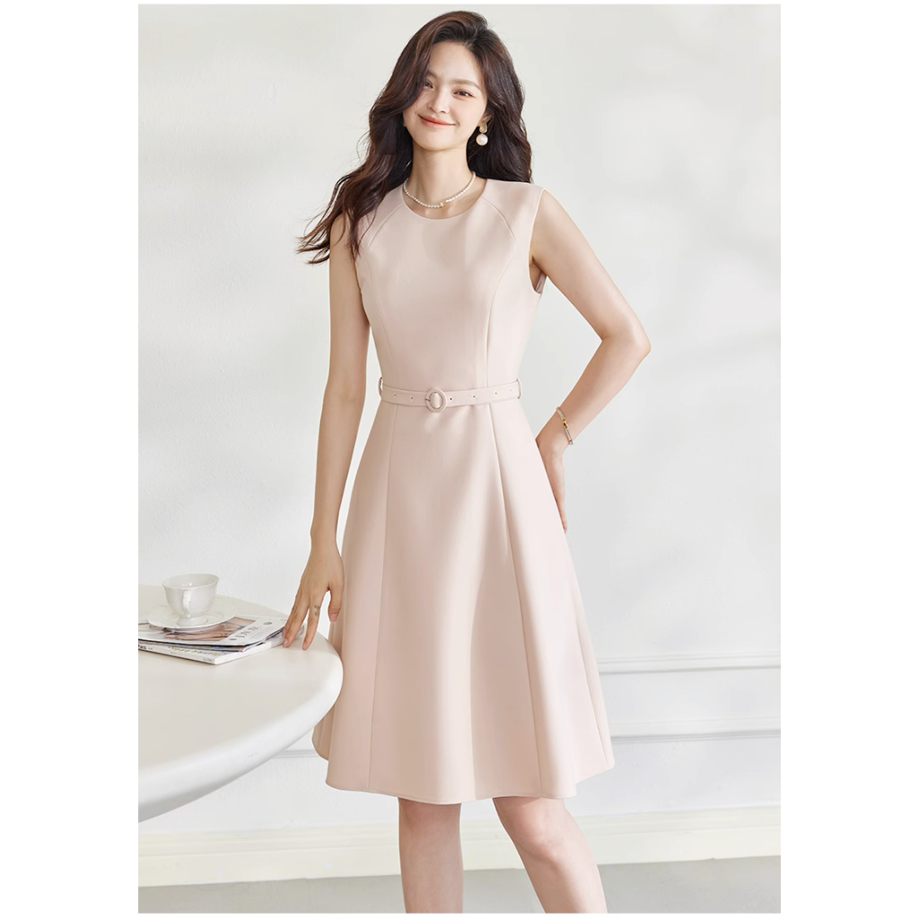 Đầm xoè nhẹ cổ tròn nhỏ sát nách màu hồng