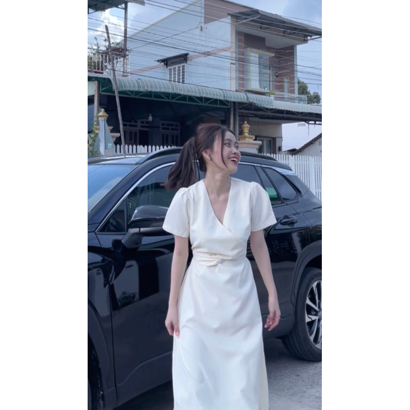 ĐẦM VÁY DÁng DÀI CÔ V EO XOẮN