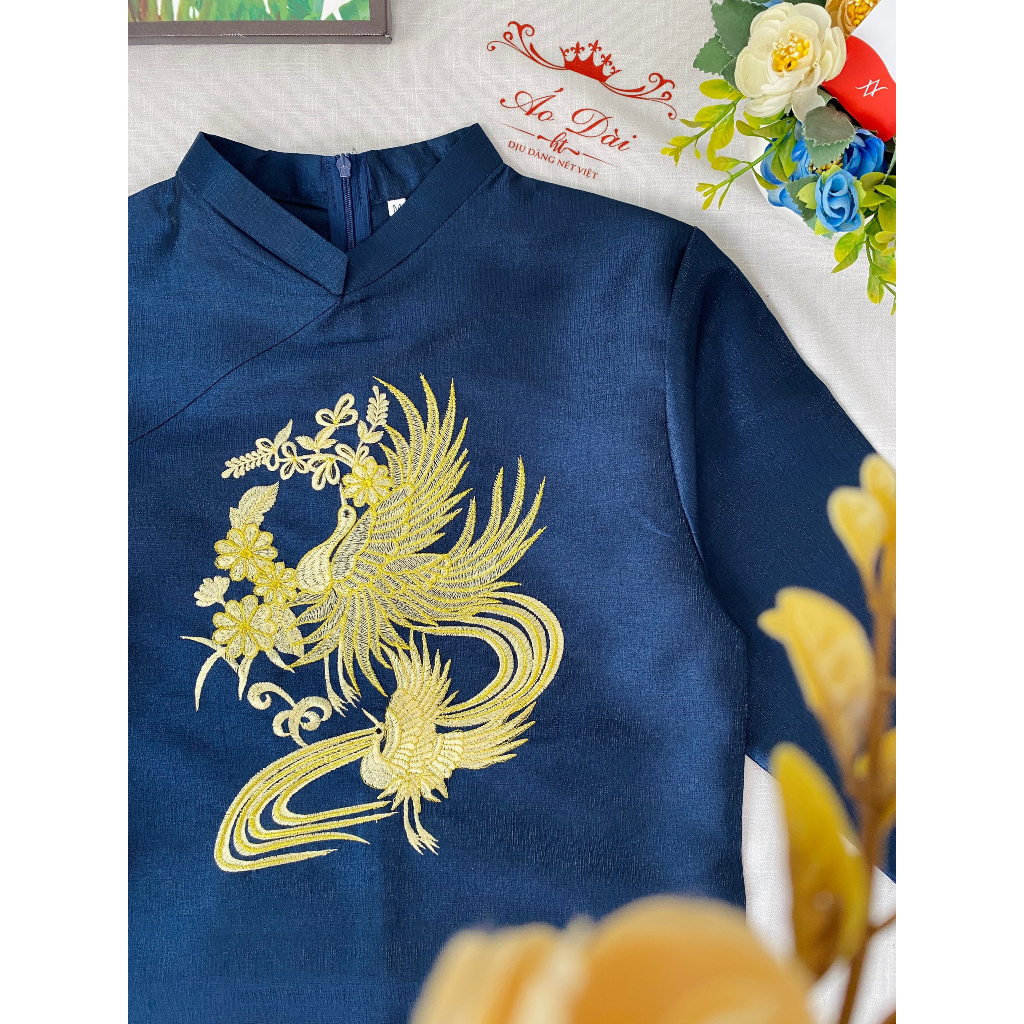 Áo dài cách tân nam chất tafta thêu họa tiết sang trọng dành cho các anh - Áo Dài Sài Gòn H&T