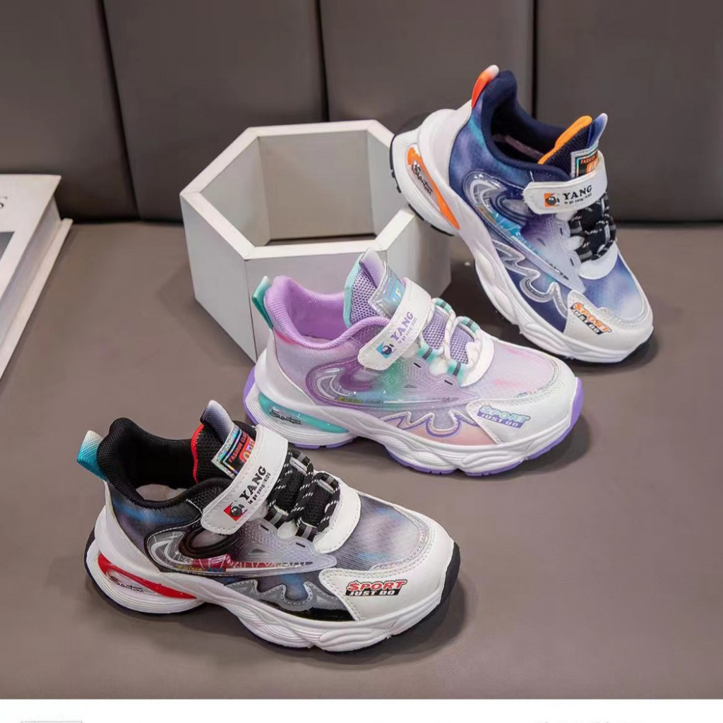 Giày thể thao bé trai bé gái siêu êm size 34-39 phom nhỏ mã D5 ( chốt tăng 2 size so với xăng đan )