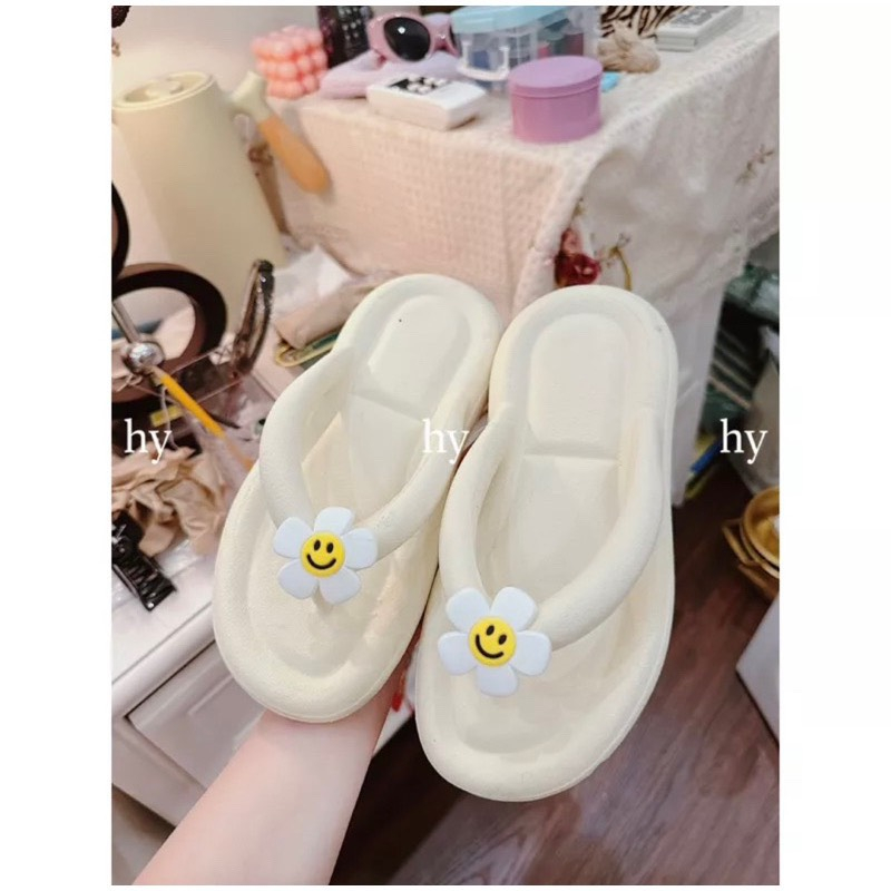 Dép Kẹp, Tông kèm sicker hoa cúc đi biển siêu xinh