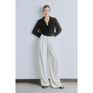 REINA- Relais Twill Blazer - Inna Chiffon Shirt - Pleated Twill Wide-leg Pants