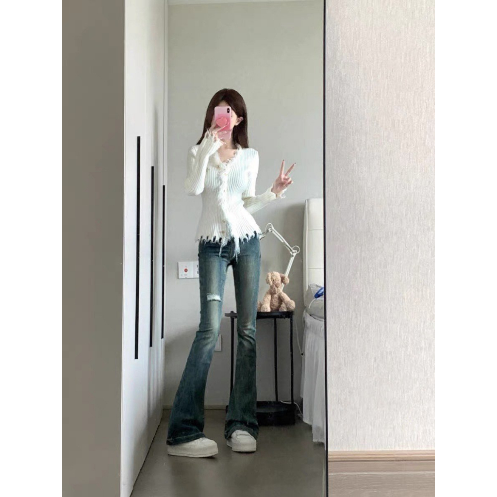 Quần jeans nữ ống loe rách đùi co giãn màu mài màu xanh bạc hack dáng MYRA