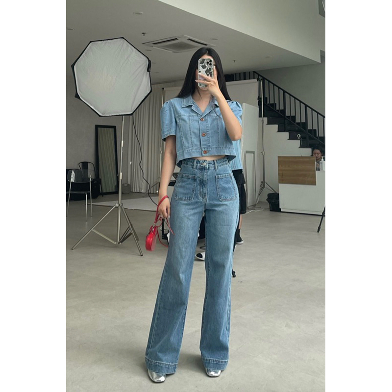 Áo Sơmi denim tay bồng URATV croptop cổ vest nữ 3 khuy