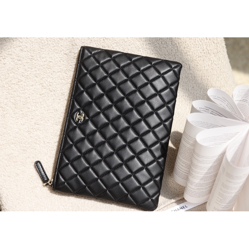 Cluth Cầm Tay Chann Neo Size 28  -  By Anh Dinh Phuong