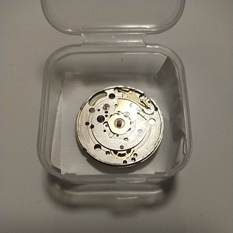 MÁY ĐỒNG HỒ ETA 2842-1 THỤY SỸ THAY THẾ CÁC LOẠI ĐỒNG HỒ ĐEO TAY
