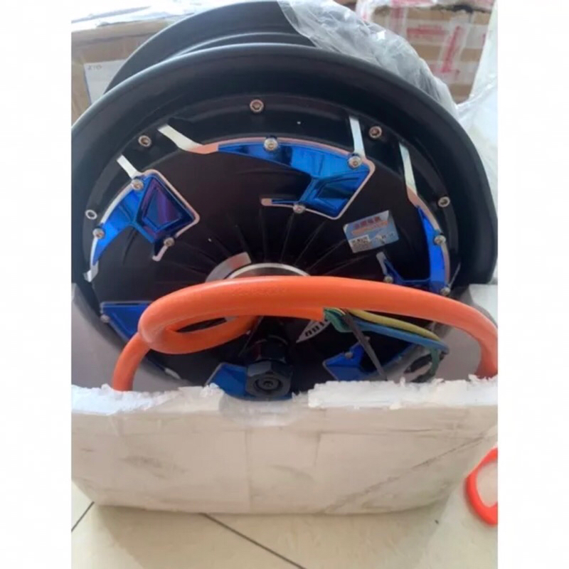 Động Cơ QS 3kv4 3000w v4 vành 12 kèm lốp cho xe máy điện
