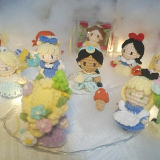 Móc khóa công chúa, Công chúa nhà Disney, công chúa Bạch Tuyết, Công chúa Tóc Mây... Móc khóa len mini siêu dễ thương