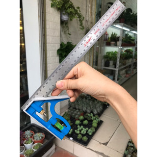 Thước ke góc dài 30cm có kèm thước thủy C-Mart hàng chính hãng