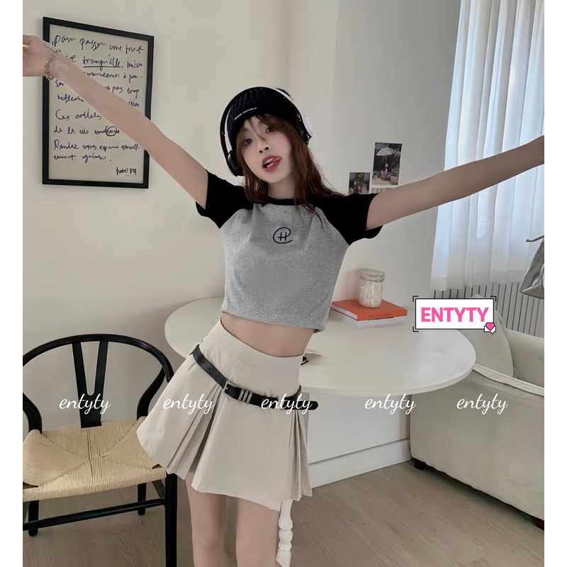 Áo Croptop nữ thêu HEART - Raplag thiết kế riêng biệt