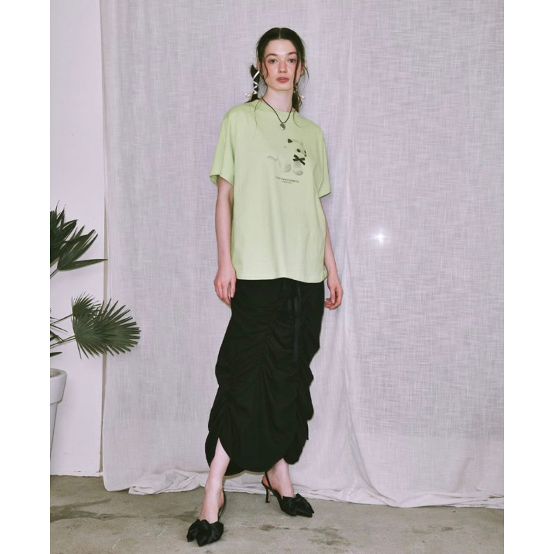 Áo phông tee RONRON sale off 80%