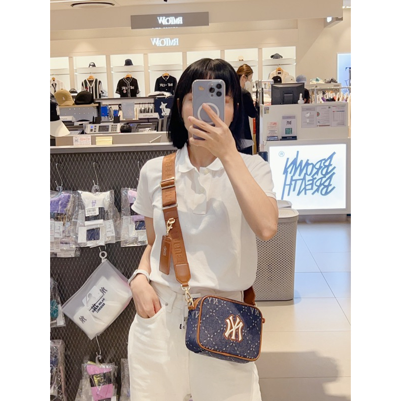 TÚI ĐEO CHÉO MLB MONOGRAM SIZE 13 x 18 CM CHÍNH HÃNG