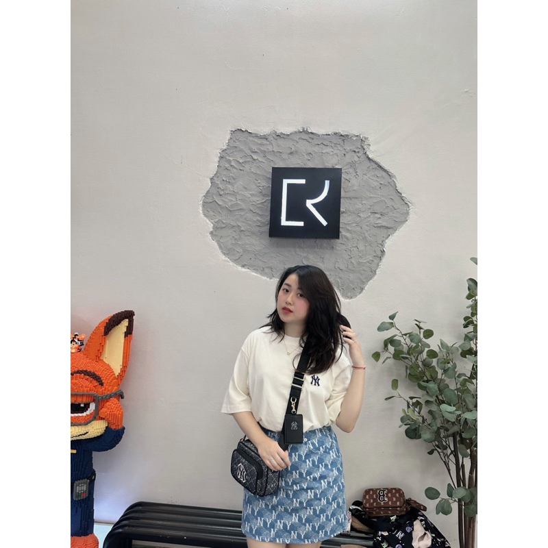 TÚI ĐEO CHÉO MLB MONOGRAM SIZE 13 x 18 CM CHÍNH HÃNG