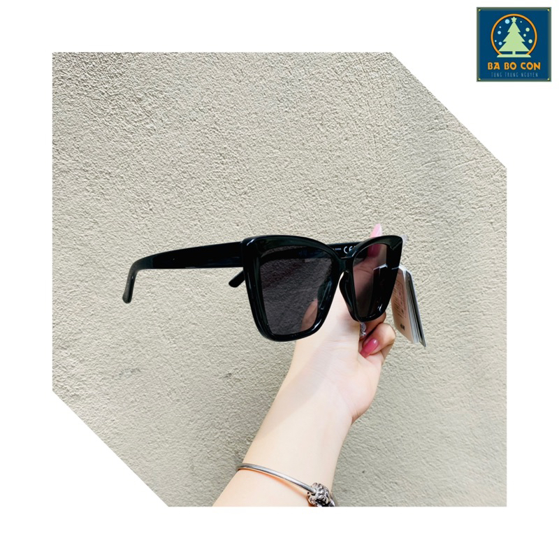 Kính râm nữ HM US Tuyệt đẹp, có bill và mail mua hàng tại web hãng, tặng kèm hộp và khăn