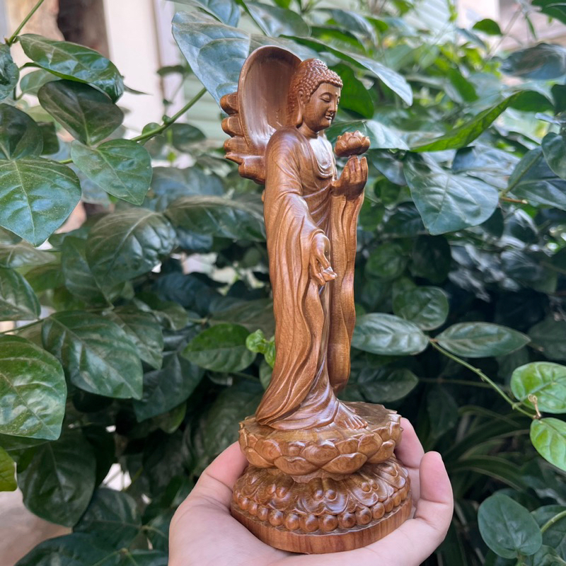 Tượng phật thích ca liên hoa gỗ bách xanh