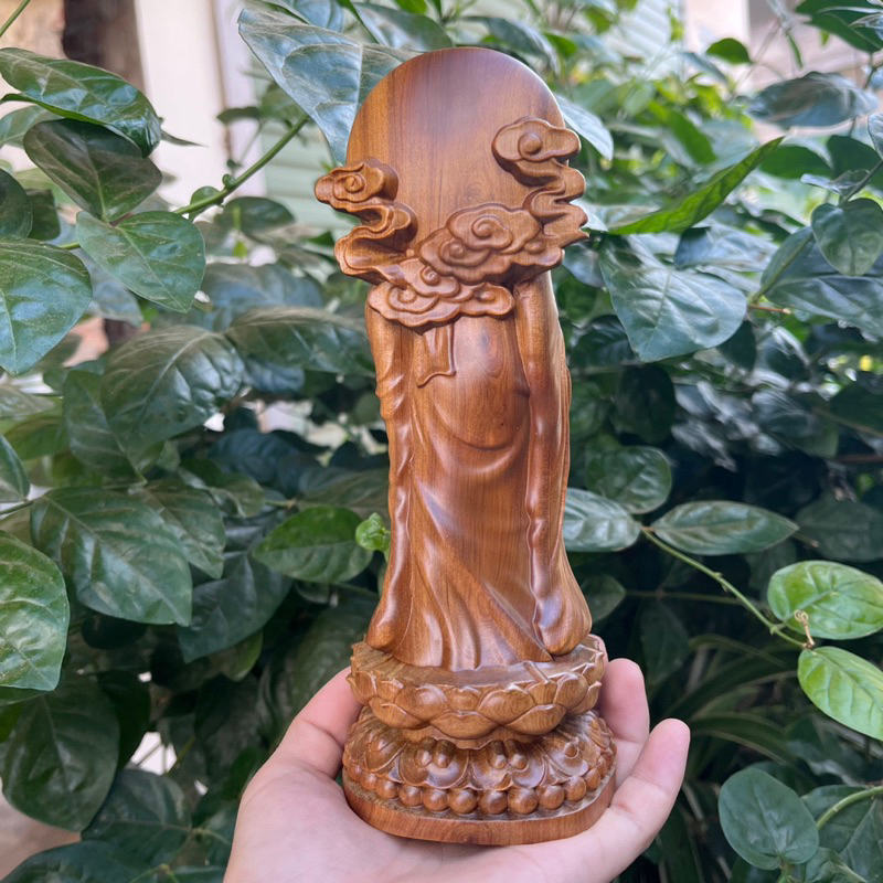 Tượng phật thích ca liên hoa gỗ bách xanh