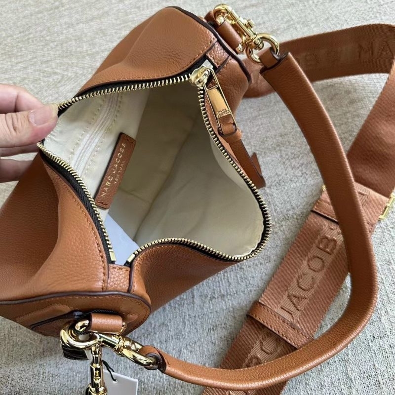 TÚI MJ DRIFTER SHOULDER BAG,DÁNG HOBO KÈM 2 DÂY ĐEO,CHẤT DA THẬT MỀM MẠI.AUTHENTIC 100%