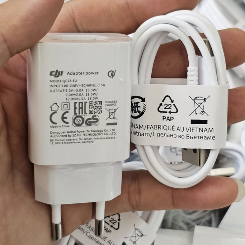 Thanh Lý Sạc và Cáp Vinsmart 18W