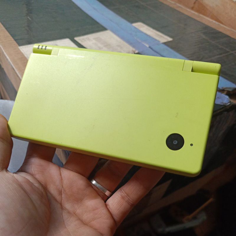 Máy chơi game Nintendo DSi