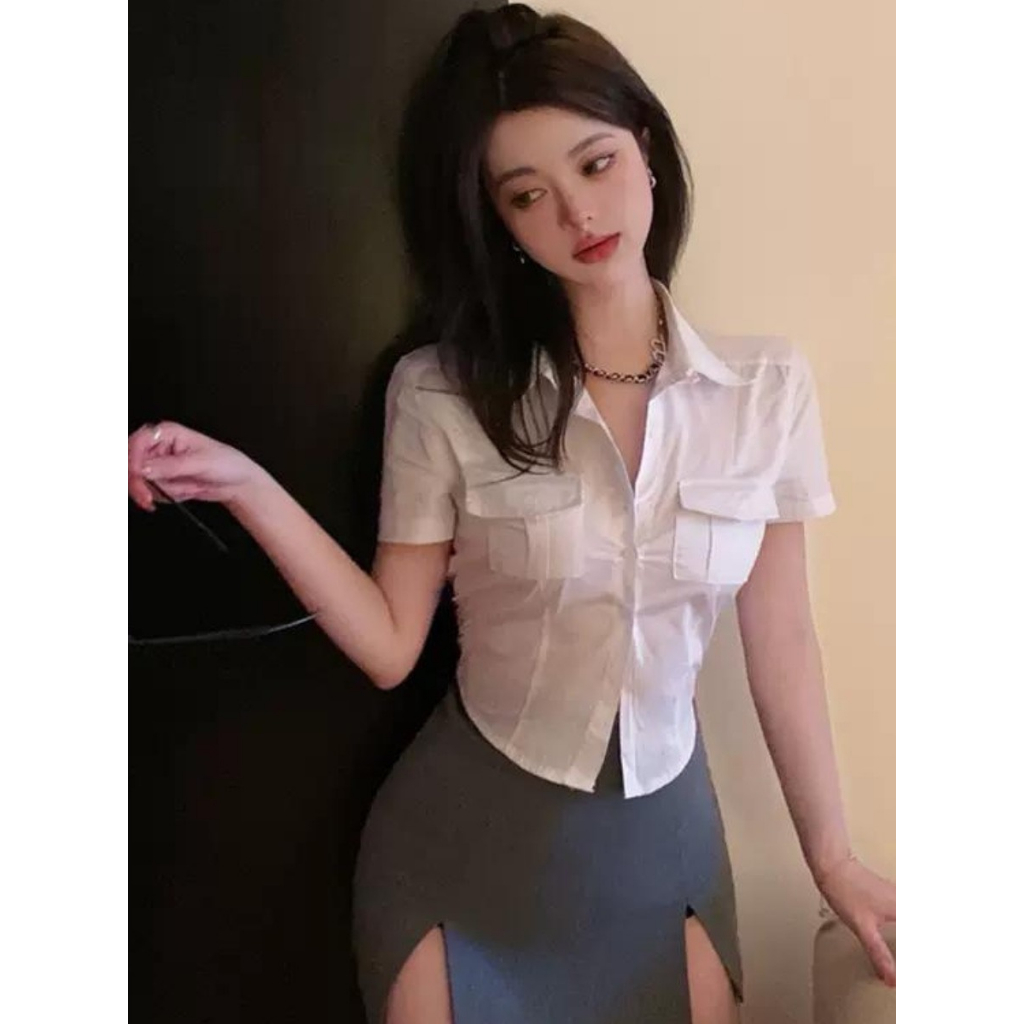 Áo Sơ Mi Kiểu Tay Ngắn Phối Hàng Cúc Có Túi 2 Bên Đơn Giản